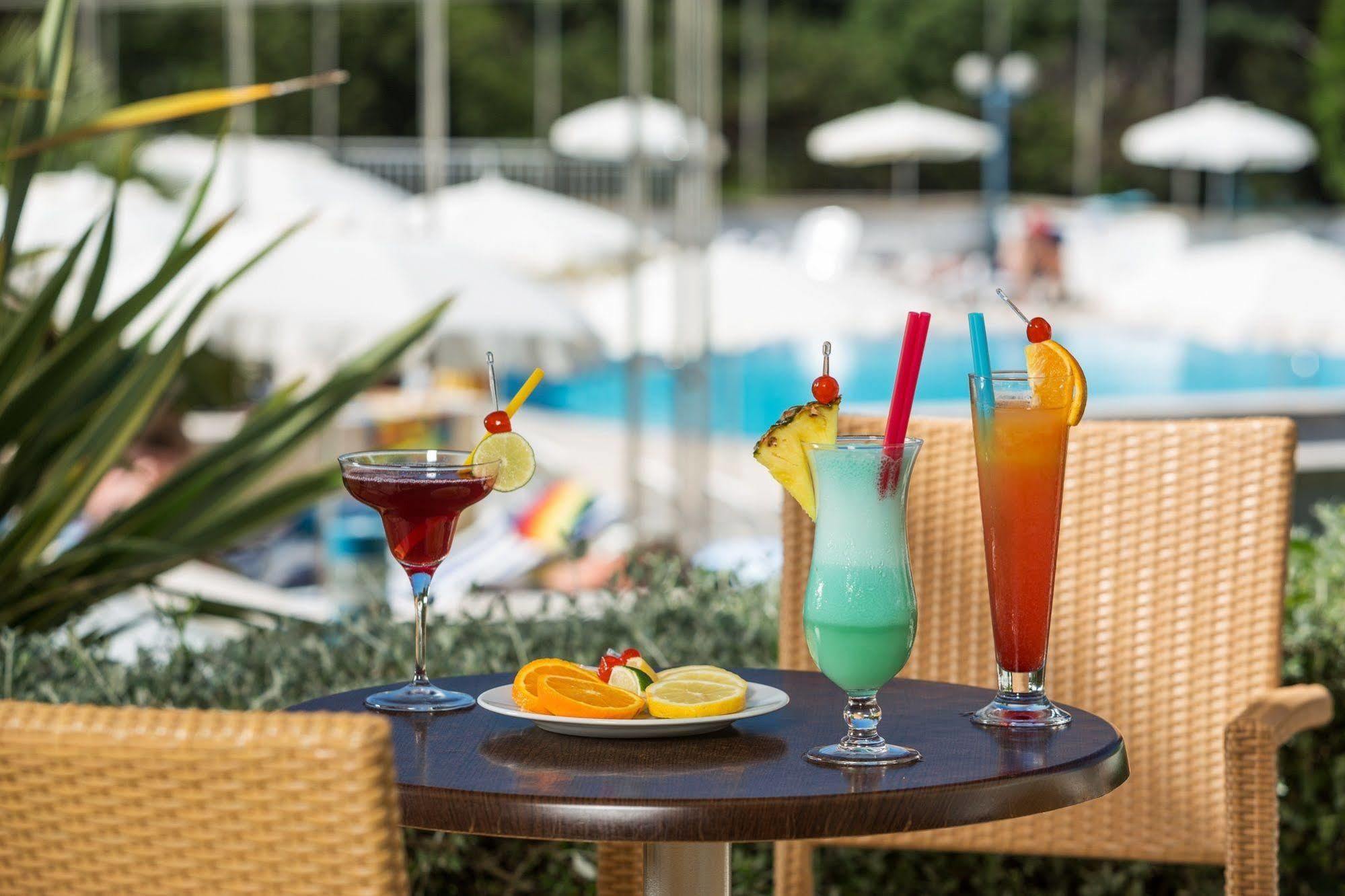 Sunny Porec By Valamar, Ex Crystal Екстер'єр фото